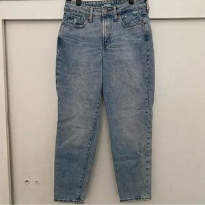 old navy light wash straight leg jeans